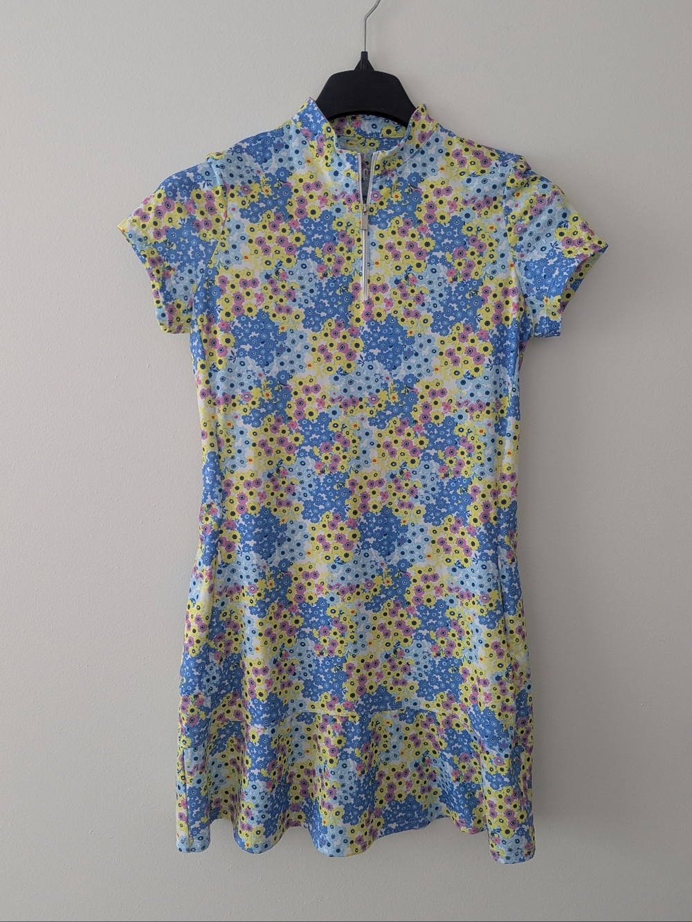 Tail Golf Dress Size Small Floral Tennis Pickleball Summer Athleisure
